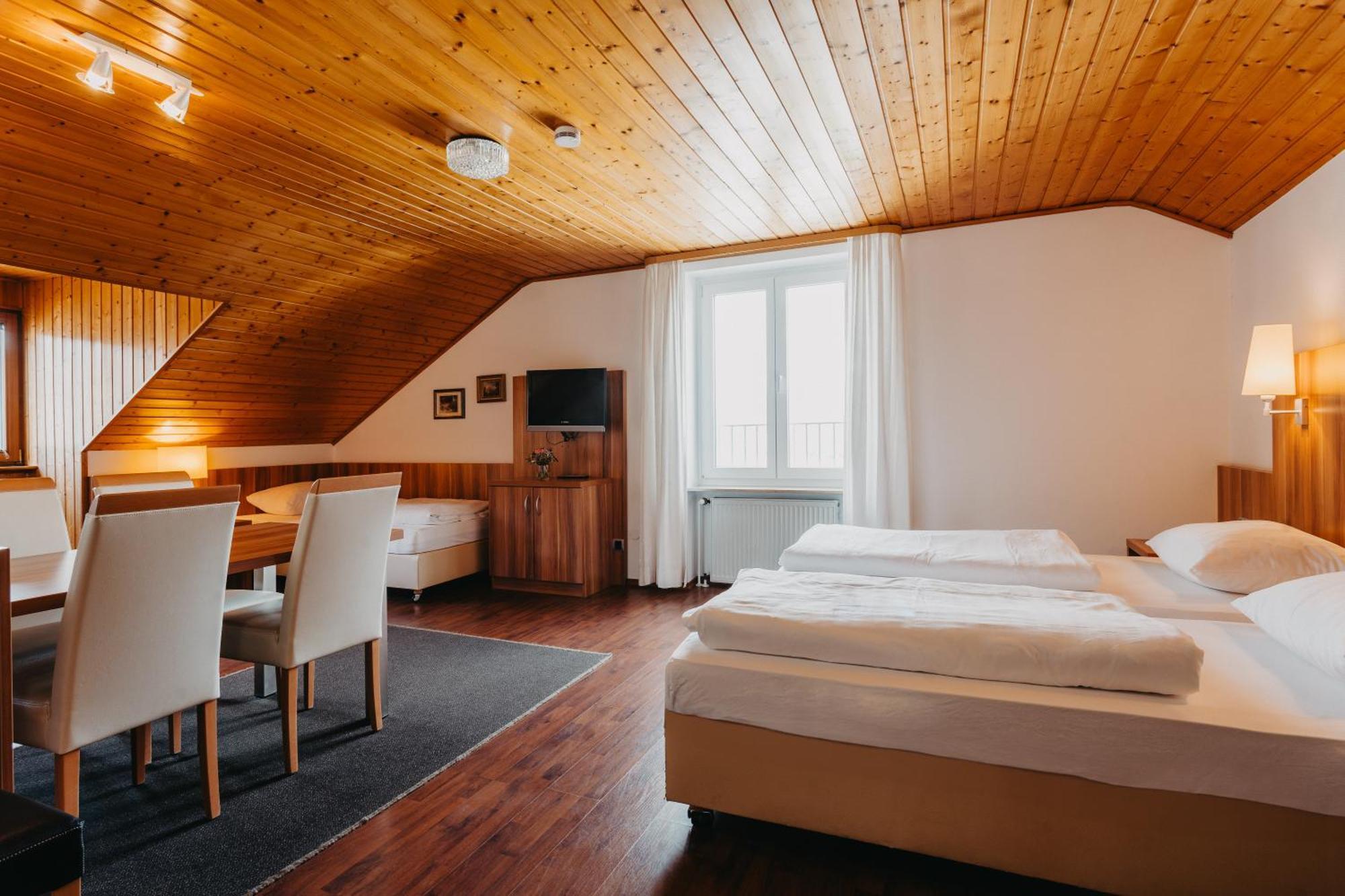 Hirschenwirt Hotel Eichstätt Kültér fotó